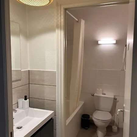 Doutre-2e Etage *